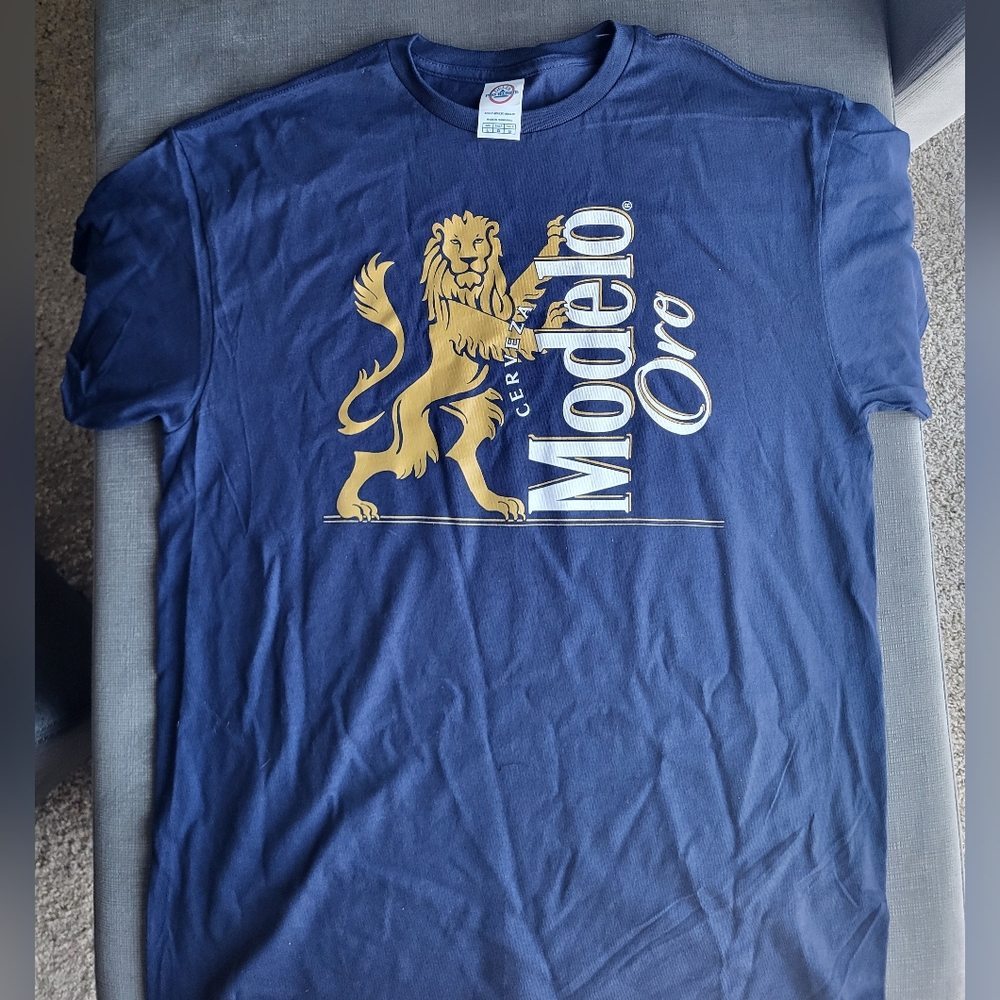 New Modelo Tshirt